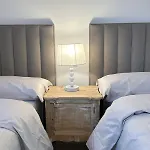 2br Luxe In Marbella Close To Beaches Apartment