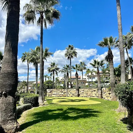 Apartment 2br Luxe In Marbella Close To Beaches *